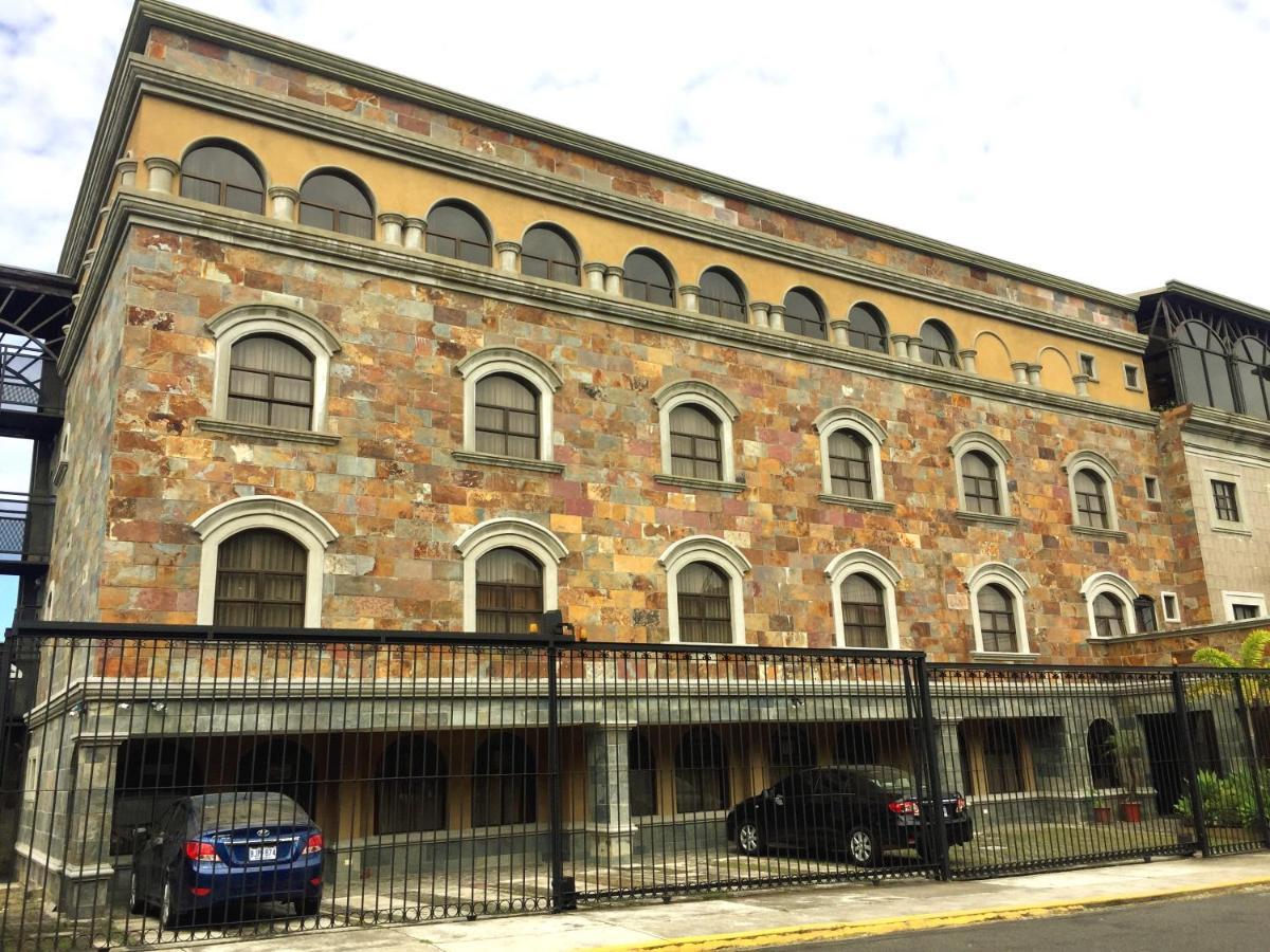Hotel Plaza Real Suites & Apartments San Jose Bagian luar foto