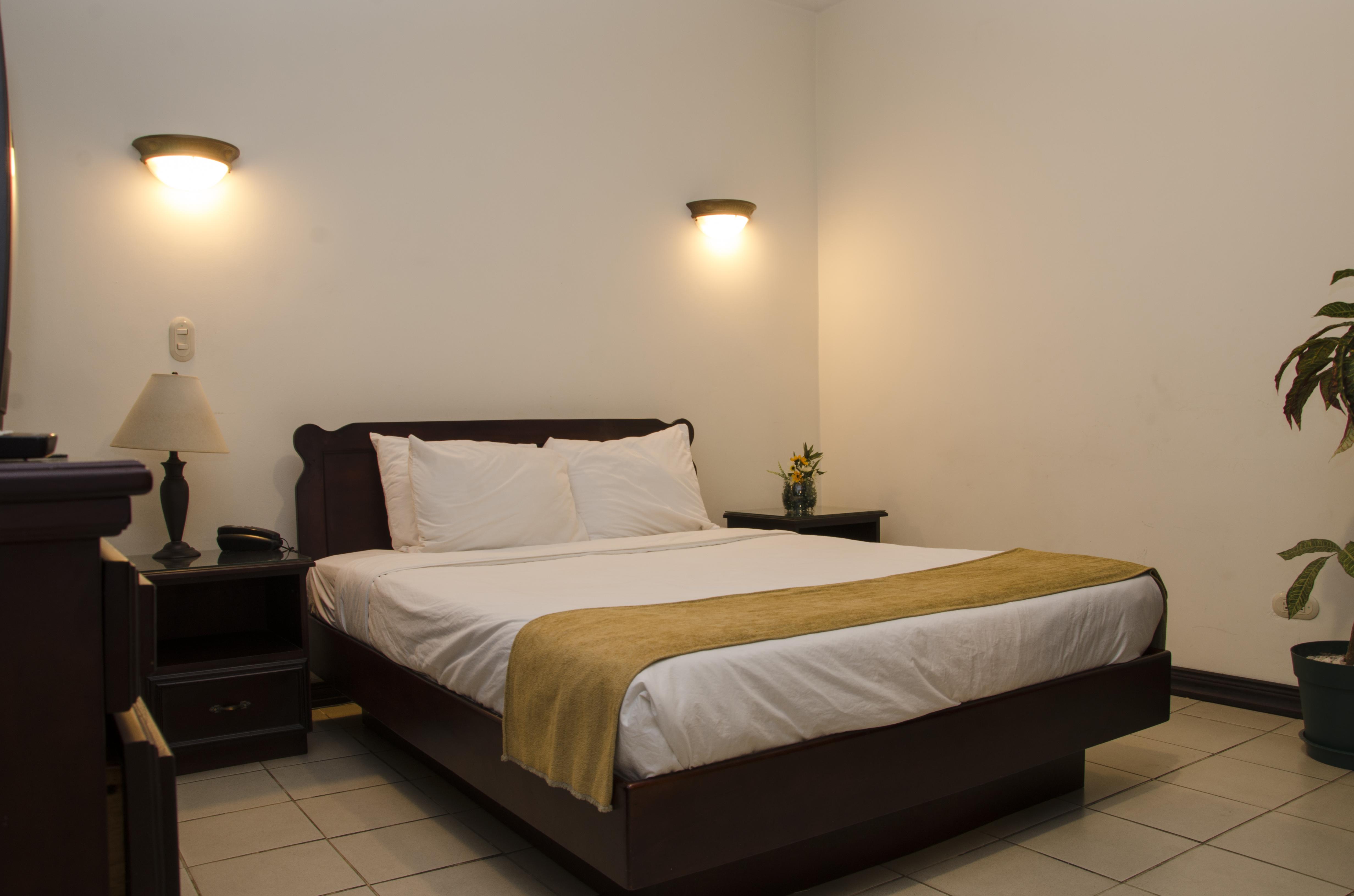 Hotel Plaza Real Suites & Apartments San Jose Bagian luar foto