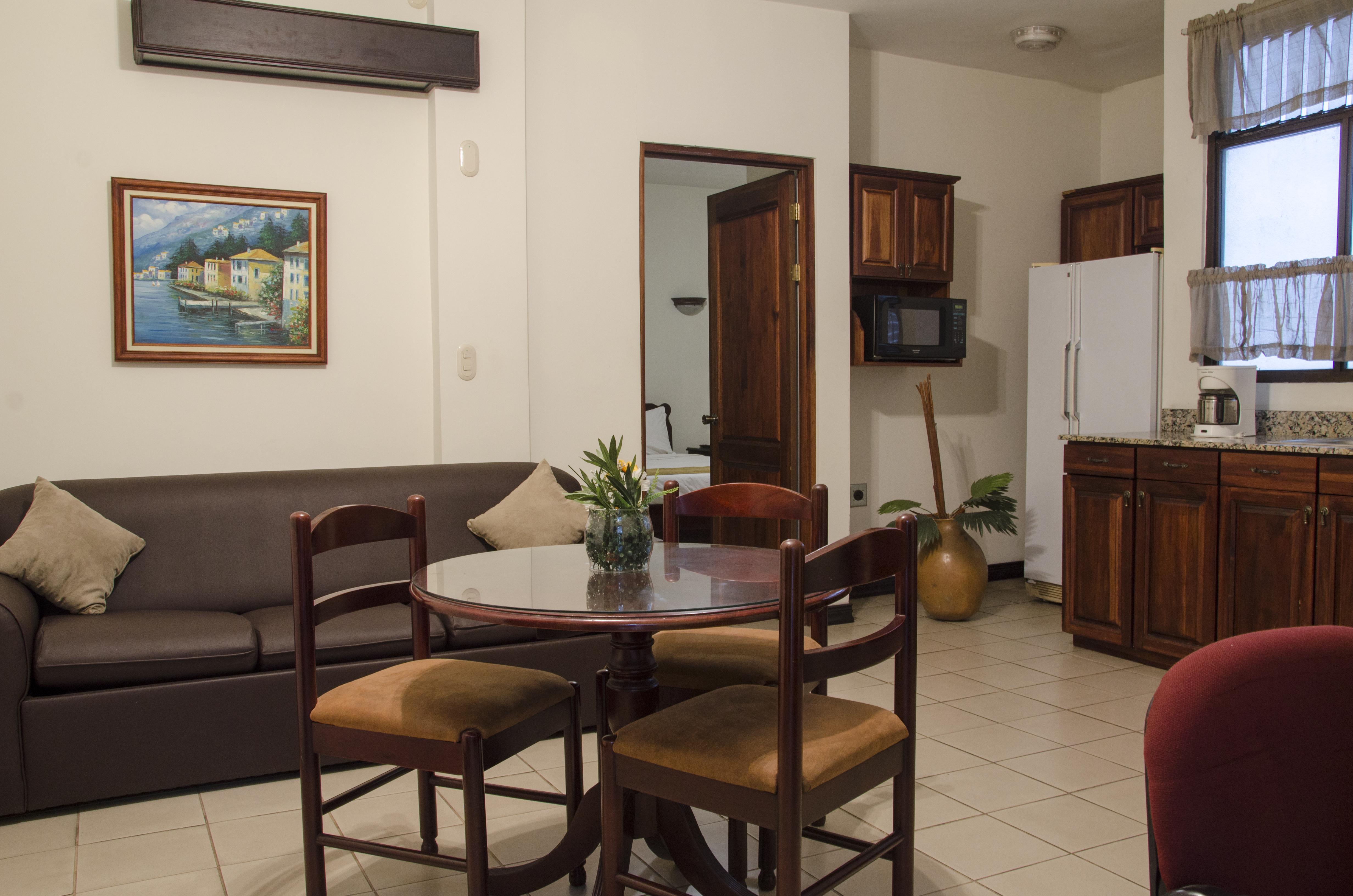 Hotel Plaza Real Suites & Apartments San Jose Bagian luar foto