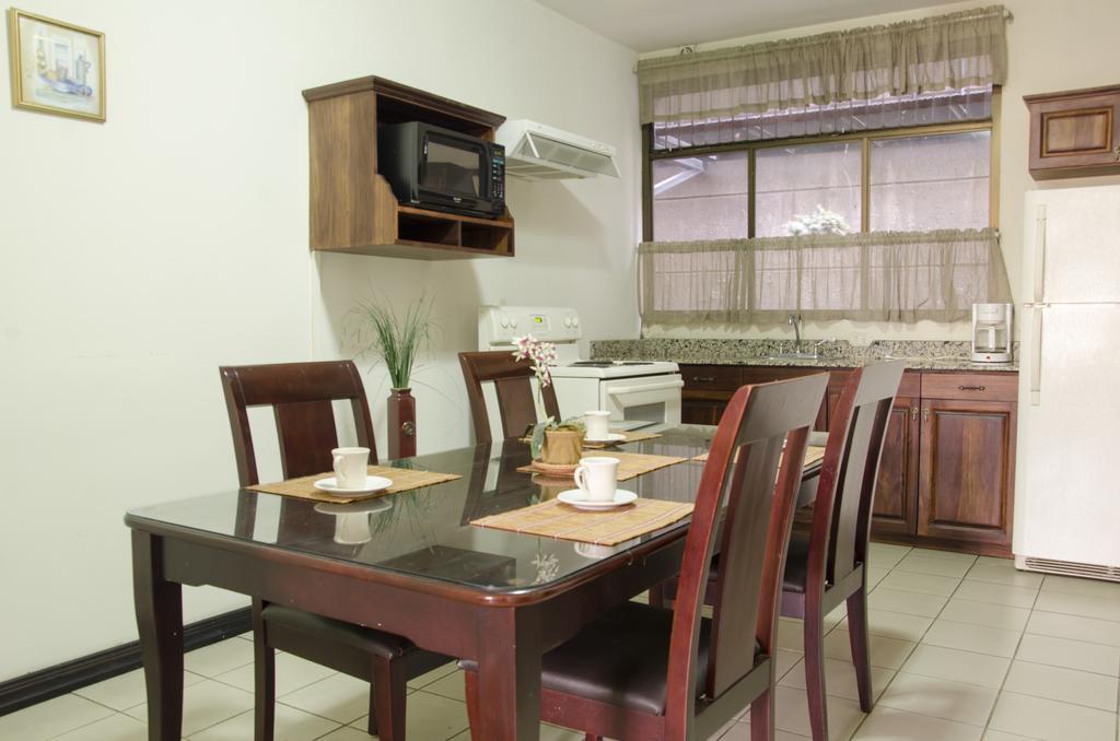 Hotel Plaza Real Suites & Apartments San Jose Bagian luar foto