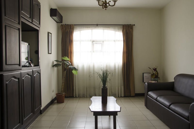 Hotel Plaza Real Suites & Apartments San Jose Bagian luar foto